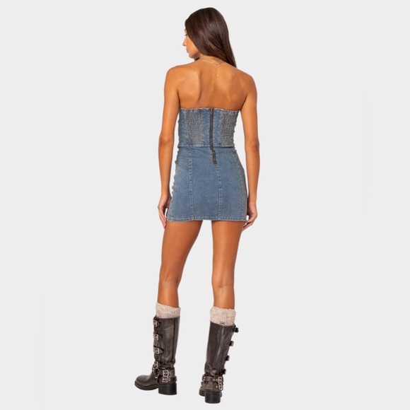 Edikted Alissa denim mini dress in size Large - Picture 2 of 11